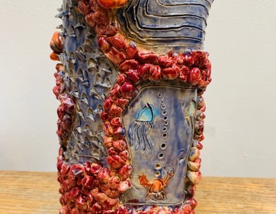 Close Art 2