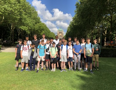 Brussels 4th form 2