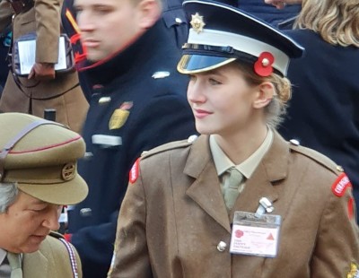 Anna Gray 3