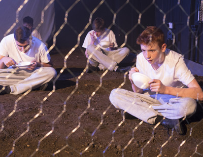 L6 and 4th form drama  79